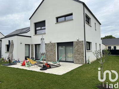 /international/fr/suce-sur-erdre-pays-de-la-loire-310099495259/