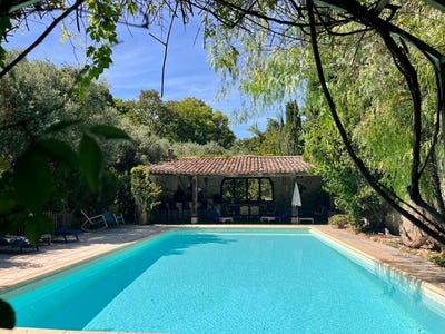 /international/fr/adissan-languedoc-roussillon-310107255812/