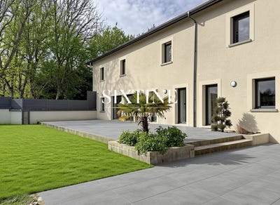 /international/fr/bourgoin-jallieu-rhone-310109128090/?lang=id
