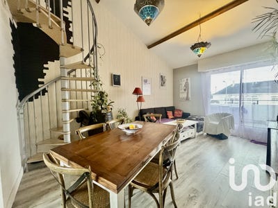 /international/fr/joue-les-tours-centre-val-de-loire-310097798014/