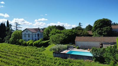 /international/fr/anduze-languedoc-roussillon-310108088754/