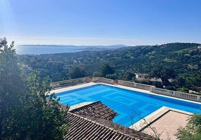 /international/fr/roquebrune-sur-argens-provence-alpes-cote-d-azur-120097026176/