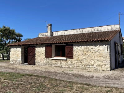 /international/fr/etauliers-aquitaine-310109764699/