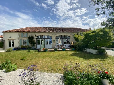 /international/fr/bresdon-charente-310107973281/