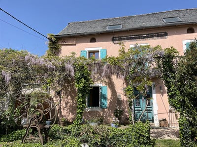 /international/fr/jouqueviel-midi-pyrenees-310106999410/
