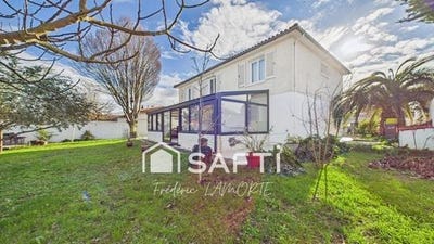 /international/fr/sainte-soulle-charente-310104896114/