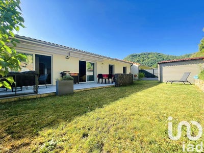 /international/fr/volvic-auvergne-310100991104/