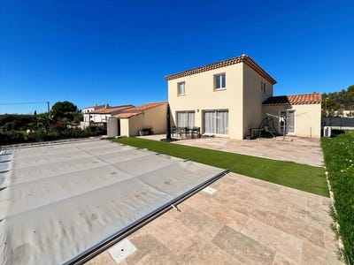 /international/fr/vinon-sur-verdon-provence-alpes-cote-d-azur-310107966607/