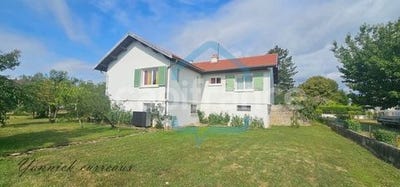 /international/fr/abergement-la-ronce-franche-comte-310101376499/?lang=de