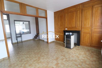 /international/fr/doullens-picardie-310108704215/
