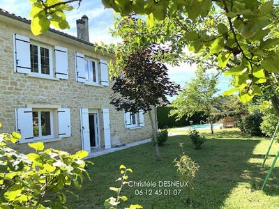 /international/fr/sarlat-la-caneda-aquitaine-310101227582/?lang=zh-tw