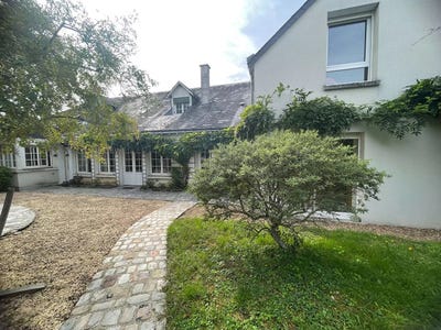 /international/fr/vouvray-pays-de-la-loire-310102717022/