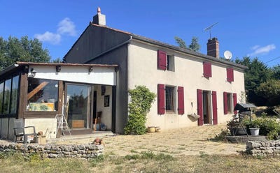 /international/fr/breuil-barret-pays-de-la-loire-310100960587/