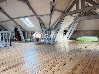 /international/fr/saint-quentin-picardie-310107679138/