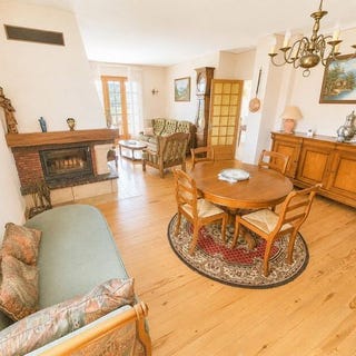 /international/fr/riom-auvergne-310108995829/?lang=zh-cn