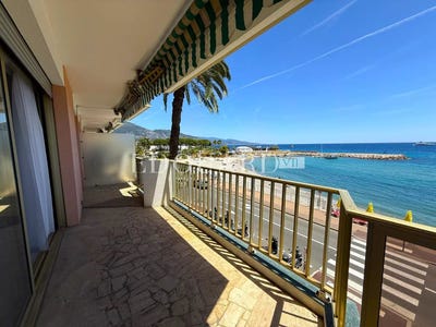 /international/fr/roquebrune-cap-martin-provence-alpes-cote-d-azur-310108629890/