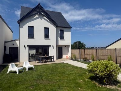 /international/fr/dinard-brittany-310099949629/?lang=en