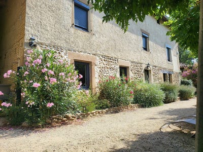 /international/fr/hauterives-rhone-310110415633/