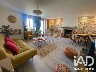 /international/fr/divatte-sur-loire-pays-de-la-loire-310108833136/