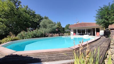 /international/fr/blasimon-aquitaine-310101483705/