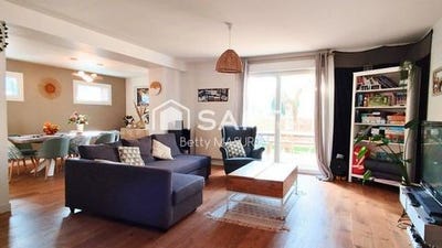 /international/fr/orvault-pays-de-la-loire-310107839072/
