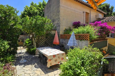 /international/fr/laroque-des-alberes-languedoc-roussillon-310100709123/?lang=zh-tw