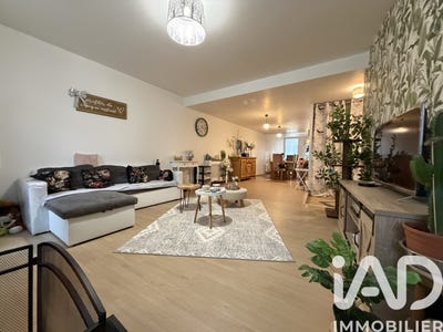 /international/fr/foug-charente-310105895208/