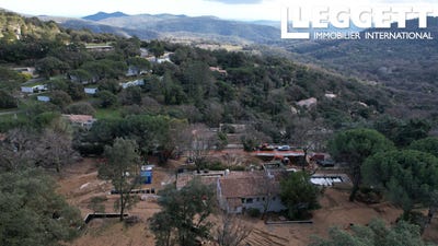 /international/fr/la-garde-freinet-provence-alpes-cote-d-azur-310097870421/