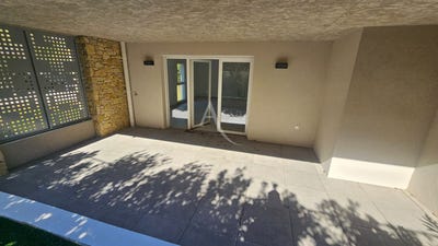 /international/fr/nimes-languedoc-roussillon-310120013239/