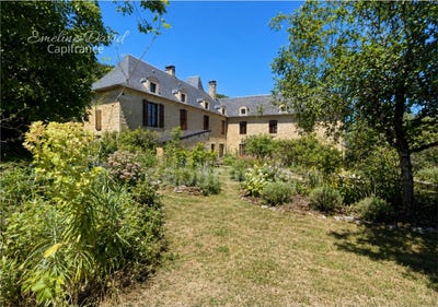 /international/fr/salignac-eyvigues-aquitaine-310109354188/