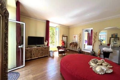 /international/fr/mer-deze-eze-provence-alpes-cote-d-azur-310100732011/