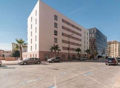 /international/fr/perpignan-languedoc-roussillon-120095595443/