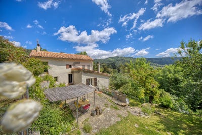 /international/fr/genolhac-languedoc-roussillon-310106937746/