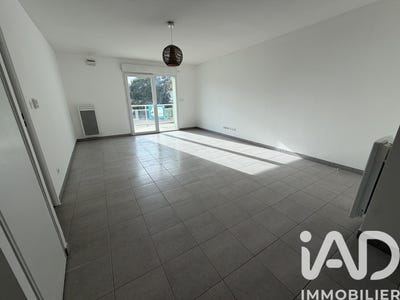 /international/fr/nimes-languedoc-roussillon-310098536512/