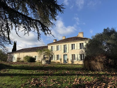 /international/fr/castelnau-d-auzan-midi-pyrenees-310104632398/