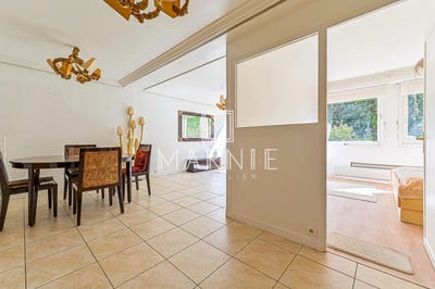/international/fr/paris-15th-paris-310108376510/