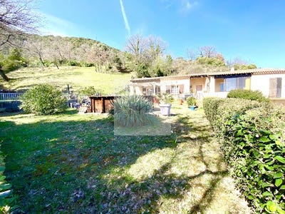 /international/fr/rochemaure-rhone-310108455594/