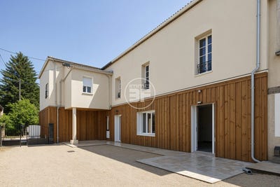 /international/fr/hostens-aquitaine-310108307555/
