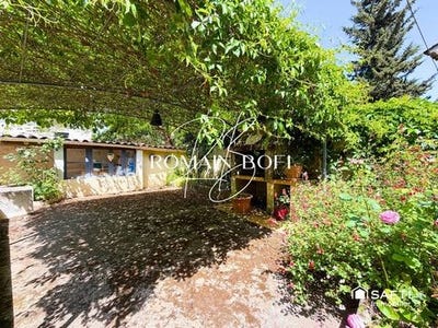 /international/fr/saint-chaptes-languedoc-roussillon-310108087201/