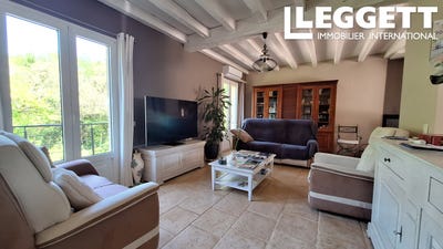 /international/fr/saint-crepin-et-carlucet-aquitaine-310108182741/
