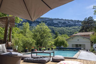 /international/fr/saint-antonin-noble-val-midi-pyrenees-310107068536/