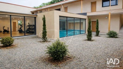 /international/fr/livron-sur-drome-rhone-310104300397/
