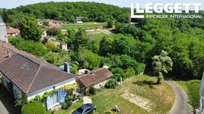 /international/fr/montcabrier-midi-pyrenees-310106393178/