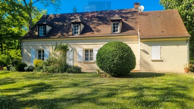 /international/fr/chantilly-picardie-310099042795/