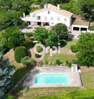 /international/fr/ruoms-rhone-310108553586/