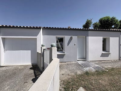 /international/fr/challans-pays-de-la-loire-310109015698/