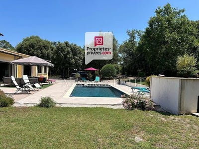 /international/fr/montauroux-provence-alpes-cote-d-azur-310101158452/?lang=en