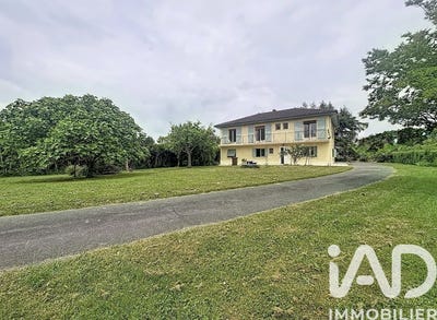 /international/fr/lescar-aquitaine-310107756634/