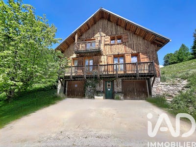 /international/fr/montricher-albanne-rhone-310108862608/?lang=id