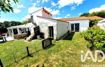 /international/fr/saint-christophe-du-ligneron-pays-de-la-loire-310106397991/